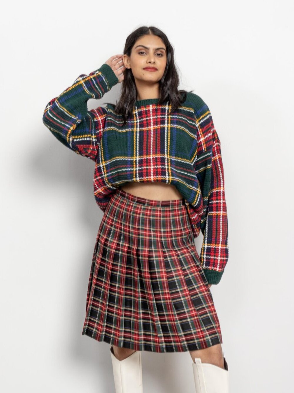 RED PLAID KILT Pleated Skirt Midi Vintage / 28.5 Inch Waist / Size 7